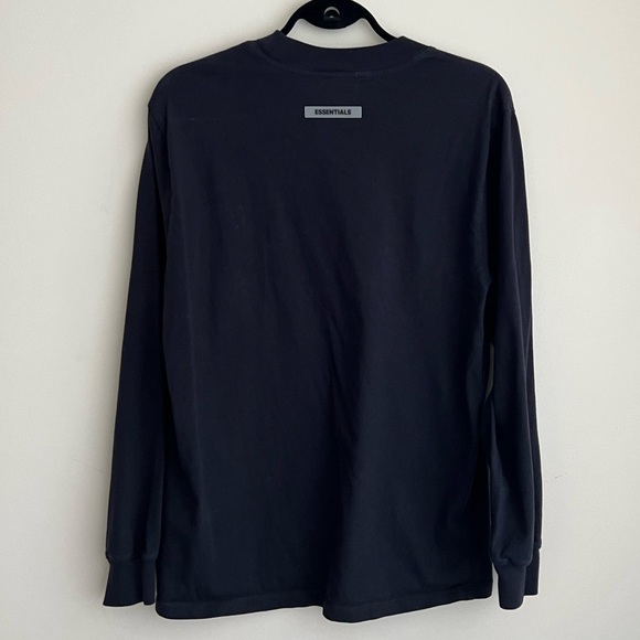 ESSENTIALS Creaneck long sleeve tshirt XS - Picture 2 of 7